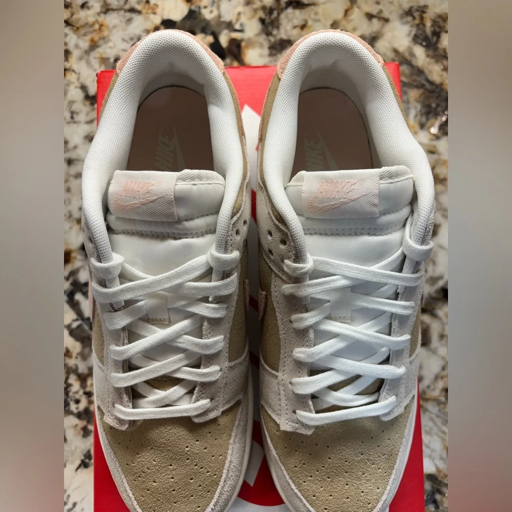 Nike Suede Sneakers in tan and Pink NEW - Picture 4 of 9